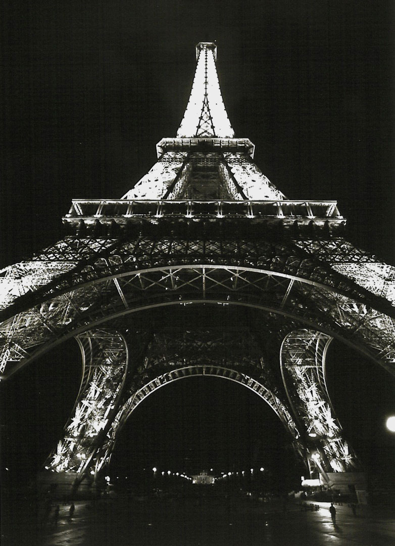 Eiffel classic picture