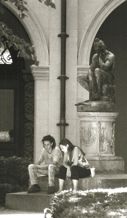 Couple at Lyon Art Museum