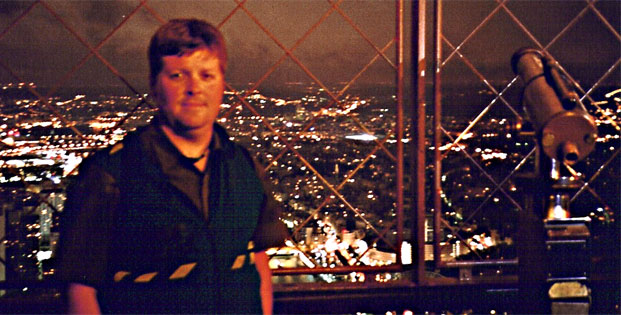 Scott being romantic on the Eiffel tower