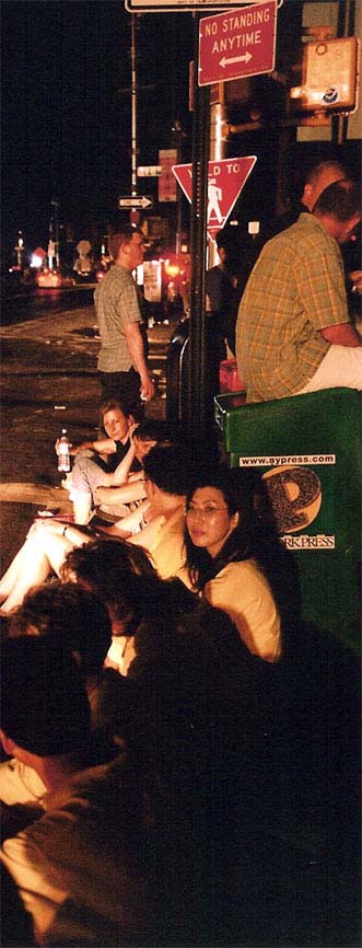 no standing, everybody must sit